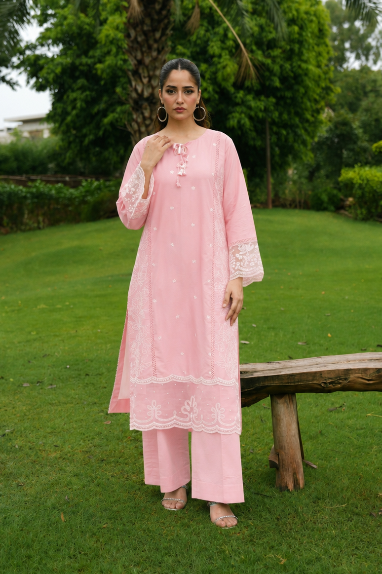 BLUSH PINK